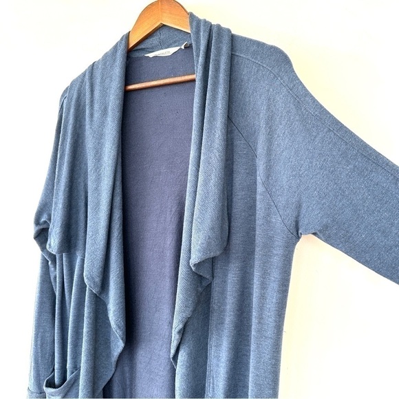 Athleta open cardigan with raglan sleeves, waterfall front, long sleeves - Picture 2 of 10